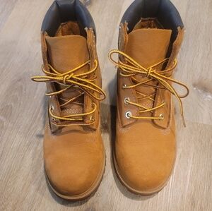 Timberland Boots  size 3 youth